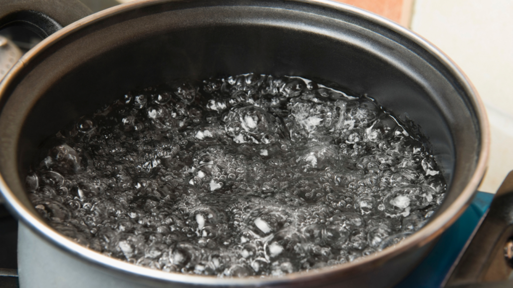 How Extreme Temperatures Can Affect Plastic LeVic Plastics Custom