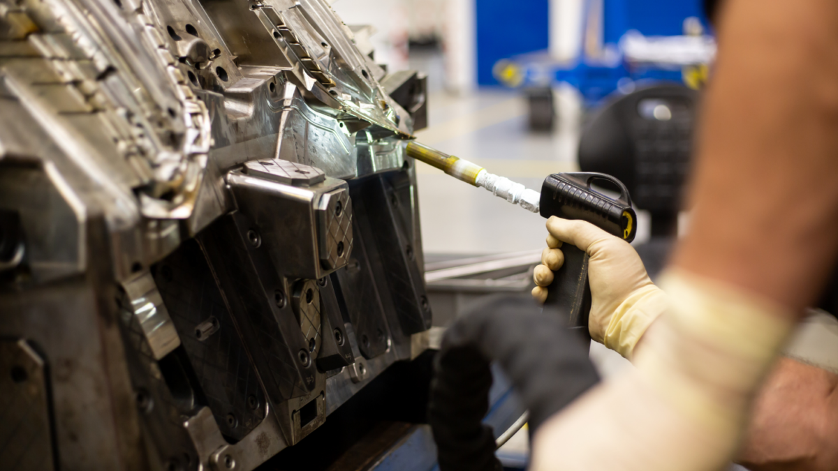 Three Different Types of Molding Besides Kansas City Plastic Injection